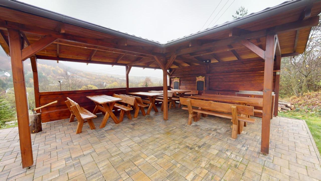 Apartamento Ride Pub Drienica Exterior foto